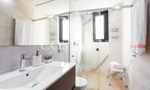 Resale - Villa -
Orihuela - Villamartin