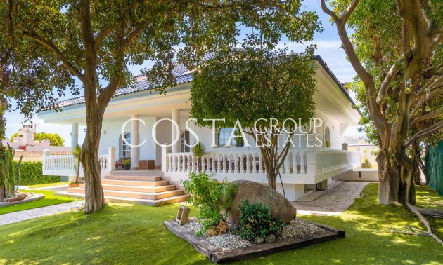 Herverkoop - Villa -
Torrevieja - Torrevieja Centro