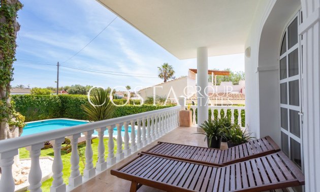 Herverkoop - Villa -
Torrevieja - Torrevieja Centro