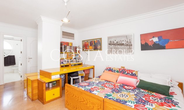 Herverkoop - Villa -
Torrevieja - Torrevieja Centro