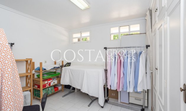 Herverkoop - Villa -
Torrevieja - Torrevieja Centro