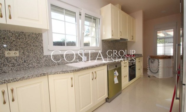 Resale - Villa -
Orihuela - Cabo Roig