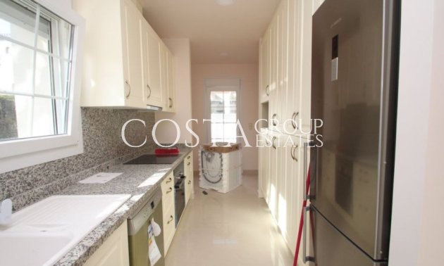 Resale - Villa -
Orihuela - Cabo Roig