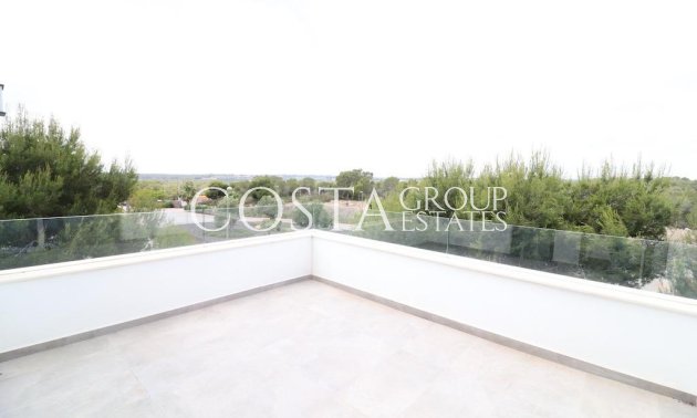 Odsprzedaż - Willa -
Orihuela - Campoamor
