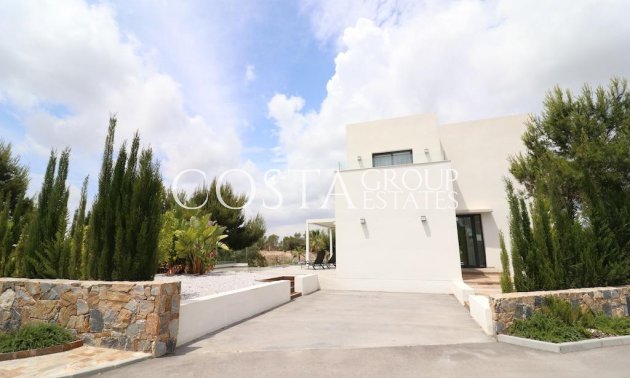 Odsprzedaż - Willa -
Orihuela - Campoamor