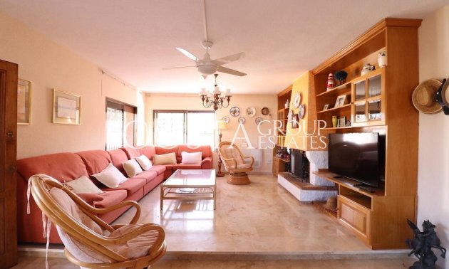 Resale - Villa -
Orihuela - Cabo Roig