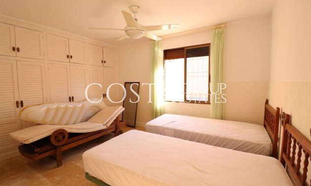Resale - Villa -
Orihuela - Cabo Roig
