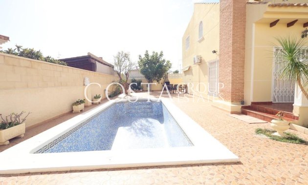 Resale - Villa -
Orihuela - Playa Flamenca