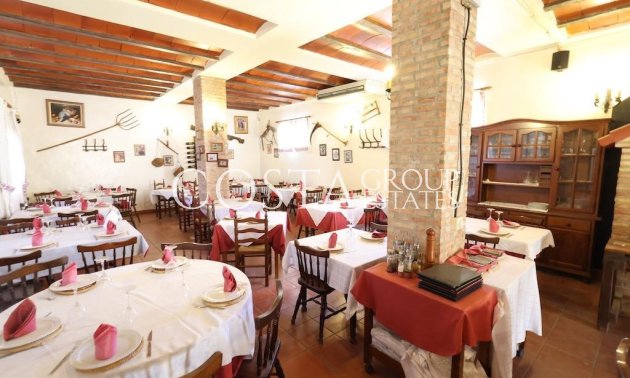 Resale - Villa -
Orihuela - La Zenia