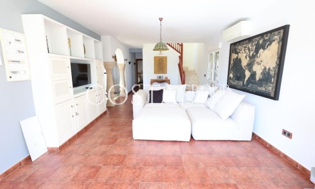 Resale - Villa -
Orihuela - Villamartin
