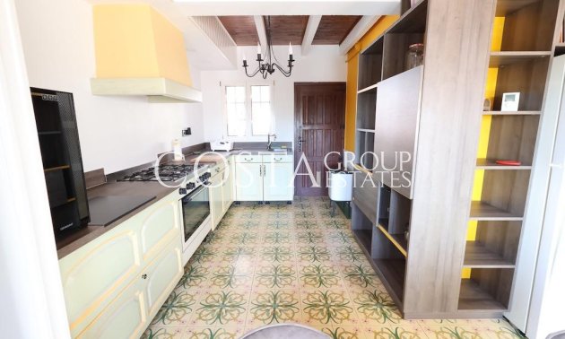 Resale - Villa -
Orihuela - Villamartin