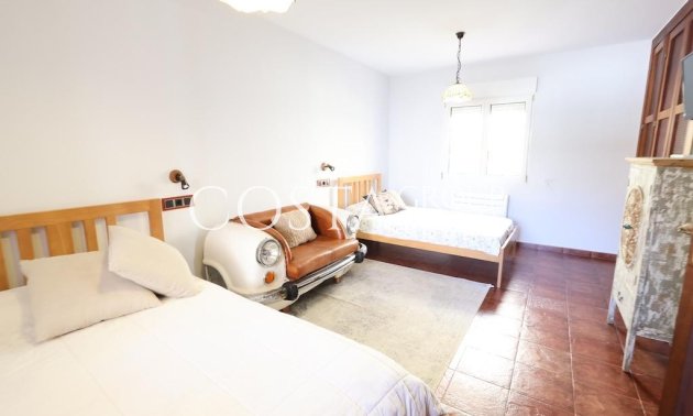 Resale - Villa -
Orihuela - Villamartin