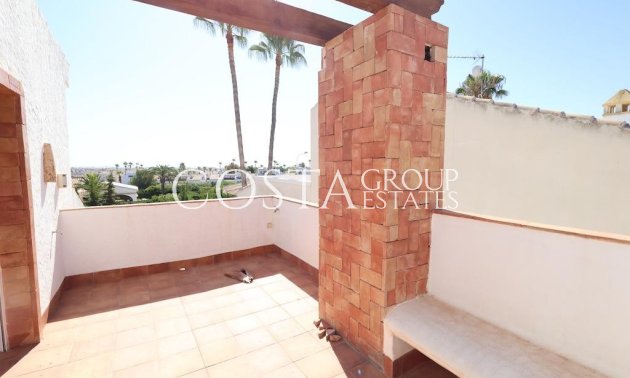 Resale - Villa -
Orihuela - Villamartin