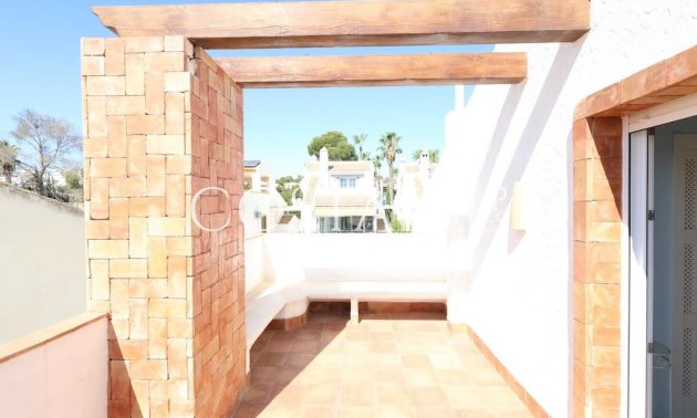 Resale - Villa -
Orihuela - Villamartin
