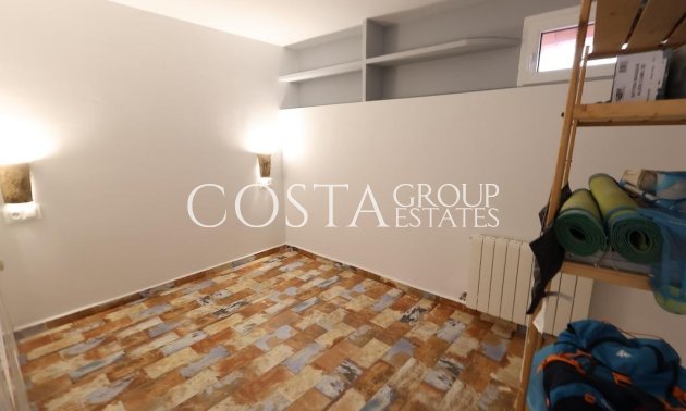Resale - Villa -
Orihuela - Villamartin