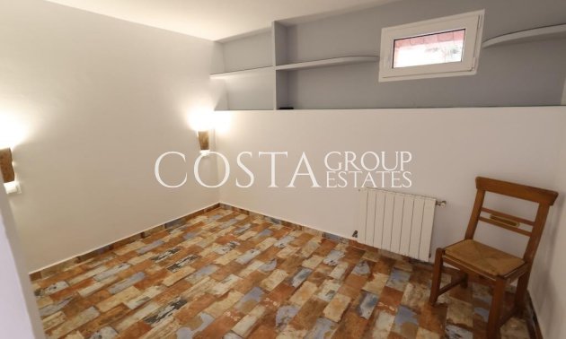 Resale - Villa -
Orihuela - Villamartin