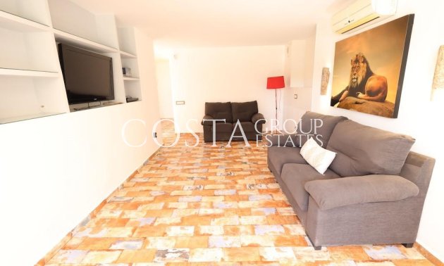 Resale - Villa -
Orihuela - Villamartin