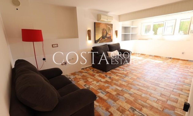 Resale - Villa -
Orihuela - Villamartin