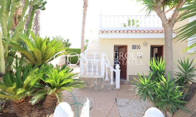 Resale - Villa -
Torrevieja - La Siesta