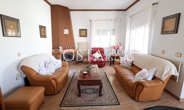 Resale - Villa -
Torrevieja - La Siesta