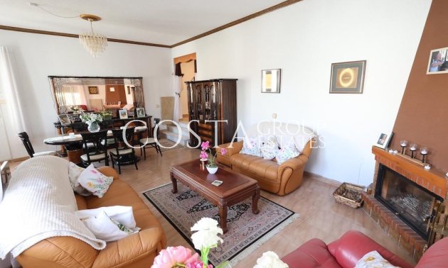 Resale - Villa -
Torrevieja - La Siesta