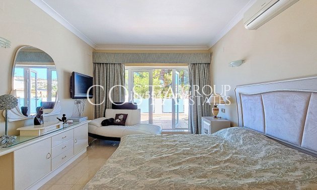 Herverkoop - Villa -
Teulada - Moraira