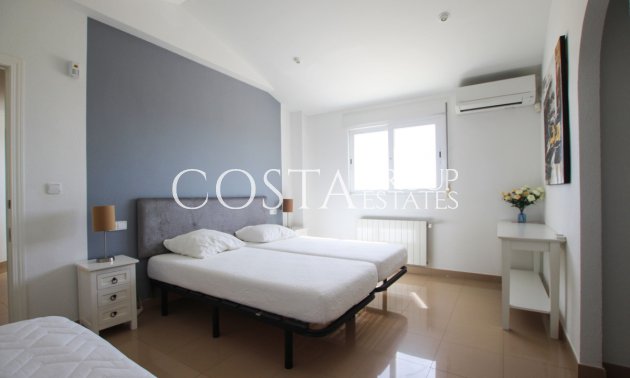 Resale - Villa -
Calpe - Calpe Centro