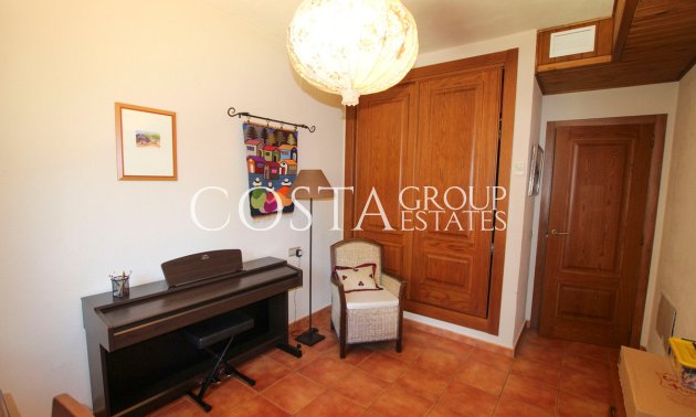 Odsprzedaż - Willa -
Calpe - Calpe Centro
