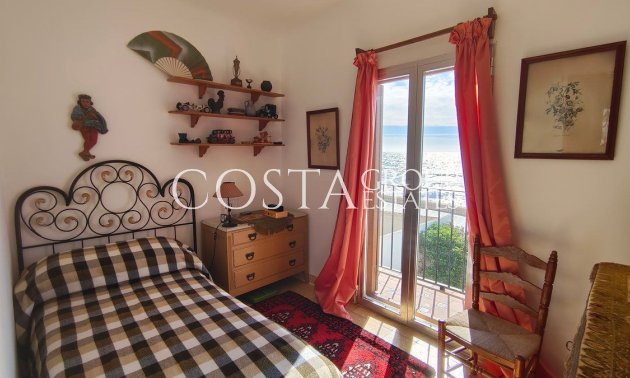 Wiederverkauf - Villa -
Calpe - Calpe Centro