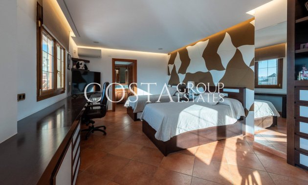 Odsprzedaż - Willa -
Calpe - Calpe Centro