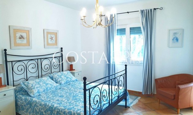 Odsprzedaż - Willa -
Teulada - Moraira