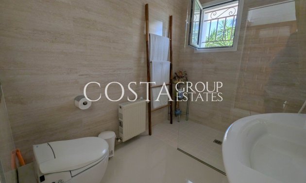 Odsprzedaż - Willa -
Calpe - Calpe Centro