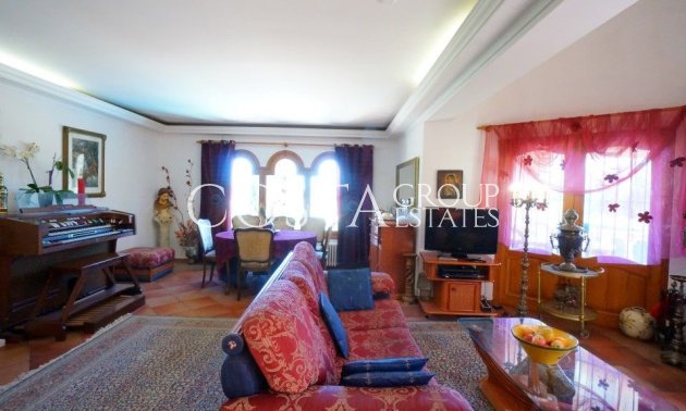 Resale - Villa -
Benissa - Benissa Centro