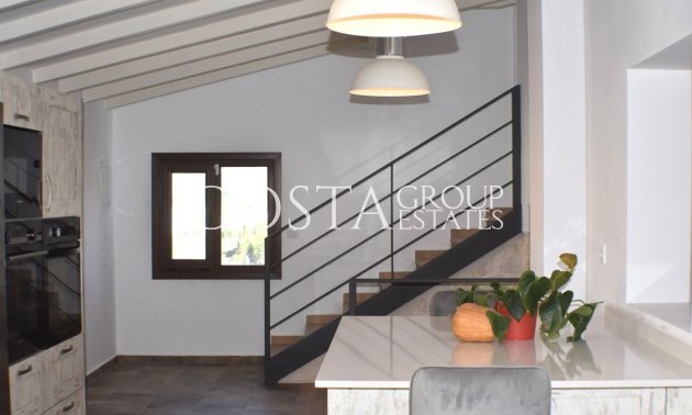 Herverkoop - Villa -
Teulada - Moraira