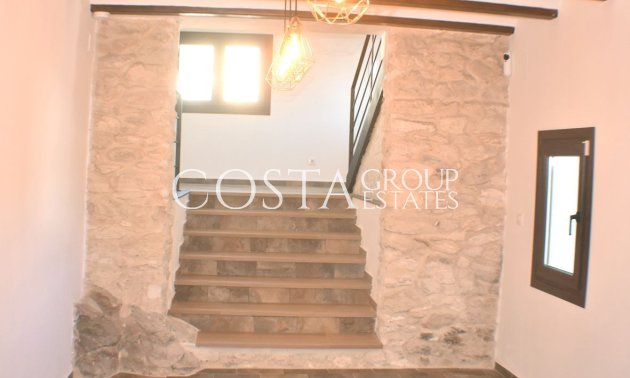 Herverkoop - Villa -
Teulada - Moraira
