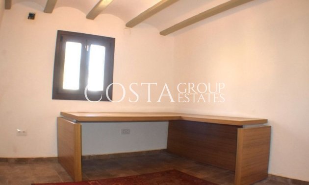 Herverkoop - Villa -
Teulada - Moraira