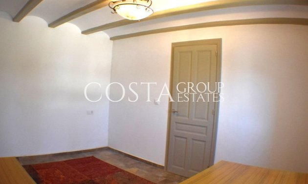 Herverkoop - Villa -
Teulada - Moraira