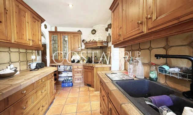 Resale - Villa -
Benissa - Benissa Centro
