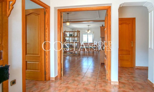 Revente - Villa -
Pinoso - Los Pinos