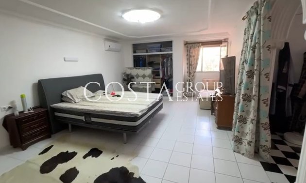 Odsprzedaż - Willa -
Calpe - Calpe Centro