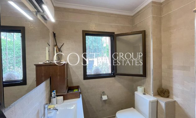 Herverkoop - Villa -
Teulada - Moraira