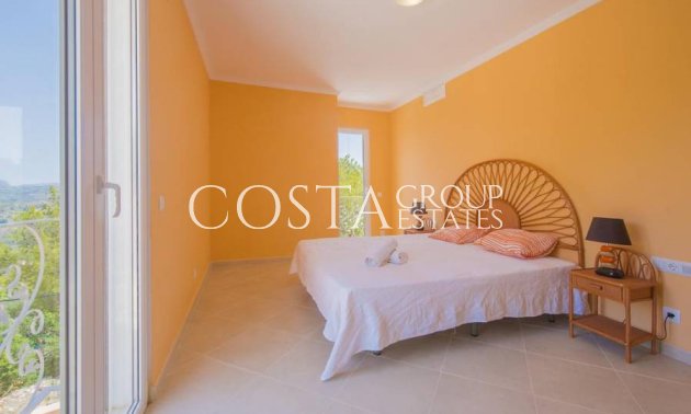 Odsprzedaż - Willa -
Calpe - Calpe Centro