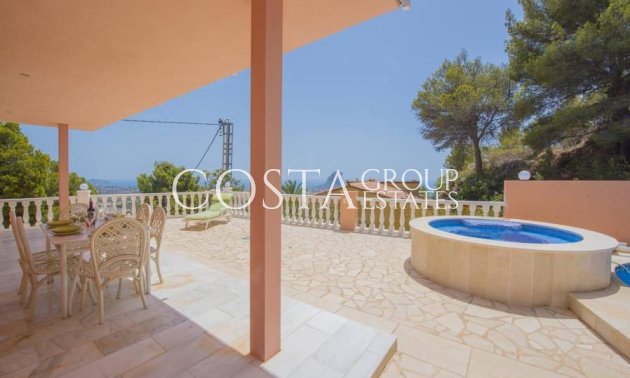 Odsprzedaż - Willa -
Calpe - Calpe Centro