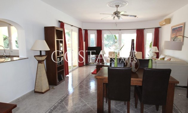 Wiederverkauf - Villa -
Calpe - Calpe Centro