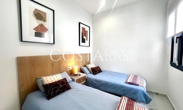 Herverkoop - Villa -
Torrevieja - La Siesta