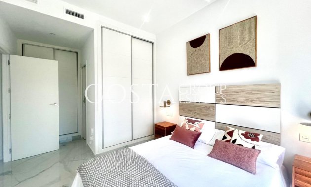 Herverkoop - Villa -
Torrevieja - La Siesta