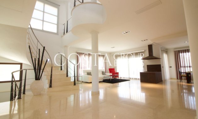 Wiederverkauf - Villa -
Orihuela - Orihuela Costa