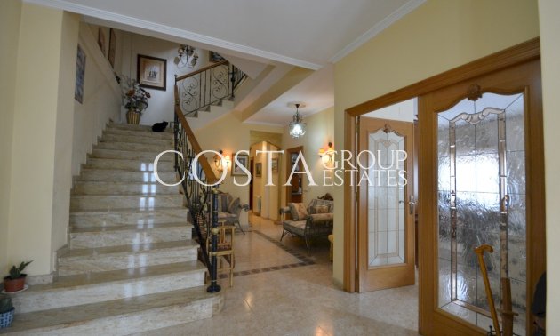 Resale - Villa -
Guardamar del Segura - Guardamar del Segura Centro
