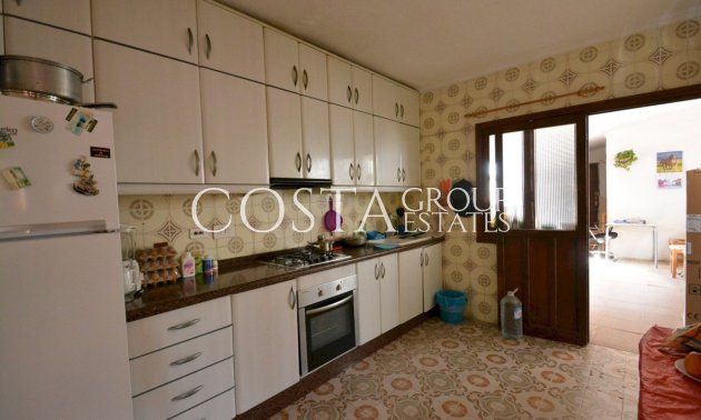 Herverkoop - Villa -
Guardamar del Segura - Guardamar del Segura Centro