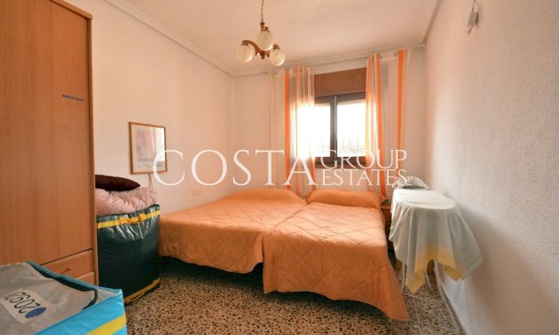 Herverkoop - Villa -
Guardamar del Segura - Guardamar del Segura Centro